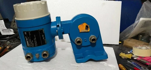 Endress + Hauser Promag 33 Hart Magnetic Flow Converter Controller Transmitter - Image 4