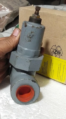 Fisher 1805 Relief Valves 3/4 inch 20-125 PSI Transmitter Controller Transducer - Image 6