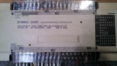 OMRON C60P C60H C40P C20P PLC DCS Controller Transmitter Transducer power on - Image 6
