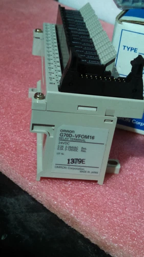 Omron G70D-VFOM16 Relay Terminal 16 Point PLC DCS Transducer Transmitter Meter - Image 6
