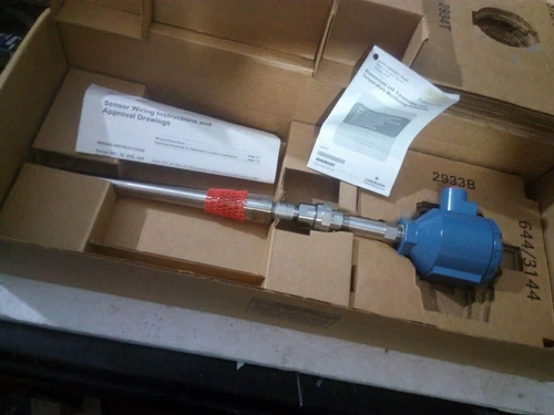 Rosemount 248HA Hart 4-20mA Temperature Sensor Pt100 Transmitter Thermowell