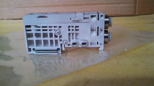 SMC SJ3000-50-1AR Sup Exh Block Assembly Valve Transducer Transmitter