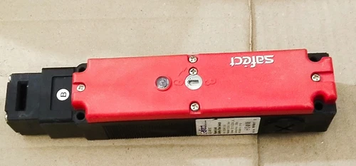 Safect CLS-M1BD 24VDC 1300N Safety Door Switch Guard Lock Controller Transmitter
