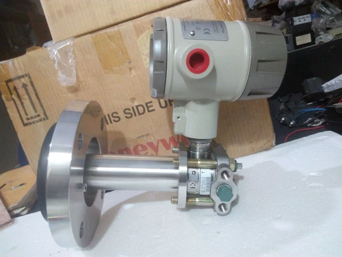 Honeywell STF924 Smart 4-20mA 400Inch H2O Flange D/P Level Pressure Transmitter