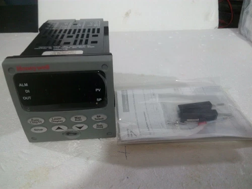 Honeywell DC3500-RE Slidewire Digital Controller Meter Transmitter Transducer