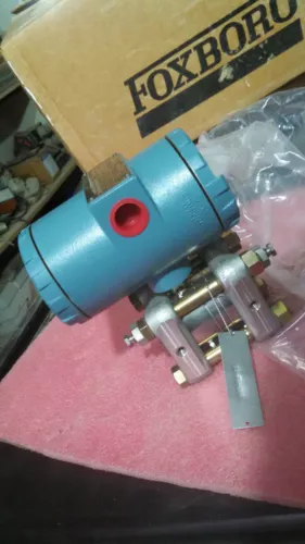 Foxboro 863DP Pressure Transmitter Transducer Controller HHT 4-20mA