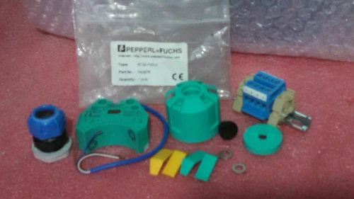 PEPPERL & FUCHS 106311NCN3 Inductive Sensor BT32 Kit Transducer Transmitter