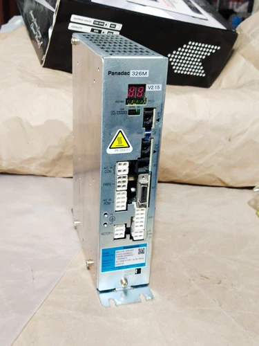 Matsushita Panasonic Panadac P326M-020 Motor Drive AC200V Transmitter Transducer