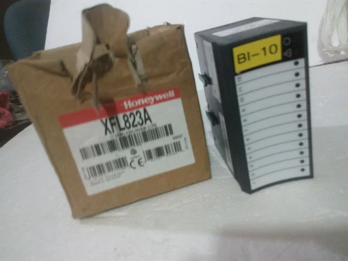 Honeywell XFL823A 12 Bit Input Module PLC Controller Transmitter Transducer - Image 2