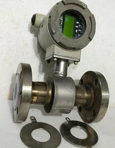 Azbil MTG11A Magnetic FlowMeter 1In SFC Smart 4-20mA 24DC Transmitter Transducer