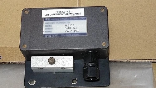 ESI PR3202 -5+5 PSI 0-10VDC DP Pressure Transducer Transmitter Sensor Controller