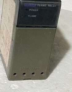 Azbil Yamatake FRS100C200 Combustion Protection Relay Transducer Transmitter