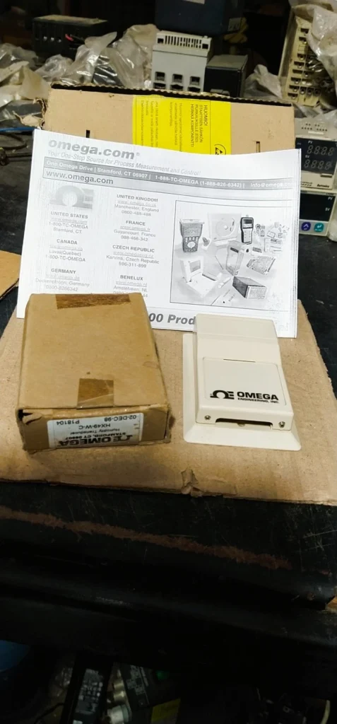 Omega HX49-W-C Humidity Transducer PLC 4-20mA Controller Transmitter