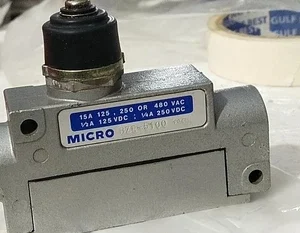 Honeywell Micro Switch BZE-5100 NO NC 15A 250V Transducer Transmitter Controller