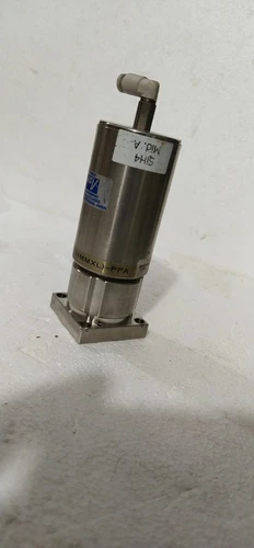 Ham-Let UFS30-8VFLC-X 3 Port Surface Mount Valve Transmitter Transducer - Image 10