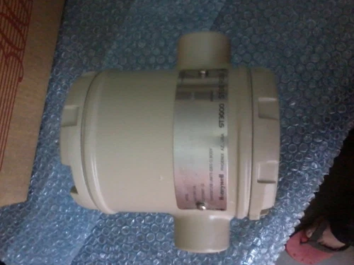 Honeywell STD 110 Smart Differential Pressure Transmitter Transducer Meter - Image 11