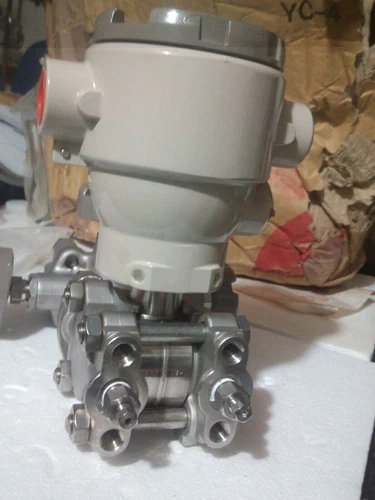 Yamatake Azbil JTD920 D/P 4-20mA SFN 3Way Valve Pressure Transmitter Transducer - Image 11