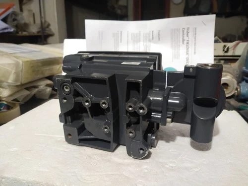 Fisher DVC6200 Hart 4-20mA Digital Valve Controller Positioner Meter Transmitter - Image 13
