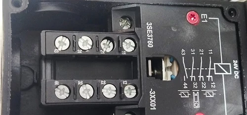 Siemens 3SE3 760 Safety Position Switch 24VD Lock Actuator Controller Transducer - Image 14
