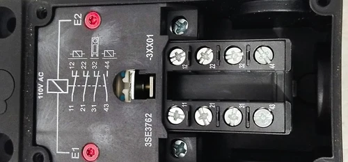 Siemens 3SE3 762 Safety Position Switch 110V Lock Actuator Controller Transducer - Image 14