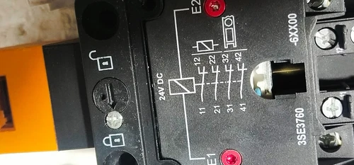 Siemens 3SE3 760 Safety Position Switch 24V Lock Actuator Controller Transducer - Image 17