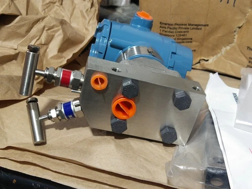 Rosemount 3051CG4A Hart 4-20mA -14 TO 300PSI Smart Pressure Transmitter Meter - Image 17
