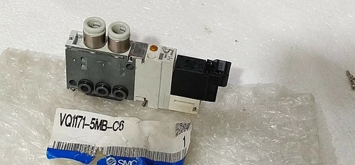 SMC VQZ1121 VQ1370N SY5120 Solenoid Valve 5 Port Transducer Transmitter Meter - Image 2