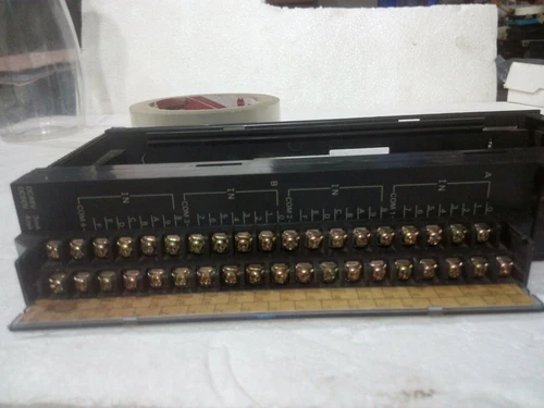 Mitsubishi AX81S2 Melsec Input Module PLC DCS Meter Transducer Transmitter - Image 2