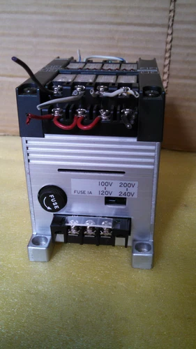 Idec PFA-1T081 Module Relay Out 8 Point PLC DCS Transmitter Transducer - Image 2