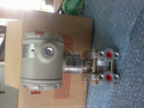 Honeywell STD 110 Smart Differential Pressure Transmitter Transducer Meter - Image 3