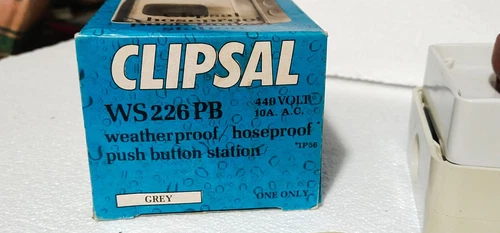 Clipsal WS226PB Weather Proof Push Button 440V 10A Controller Transmitter Meter - Image 3
