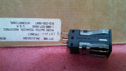 Honeywell Micro Switch AML41CBE3 AML21CBC3BA Indicator Housing Lamp Transducer - Image 4