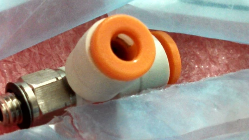 SMC KJY03-32 KJT03-00 4mm Tube Transducer Transmitter - Image 4