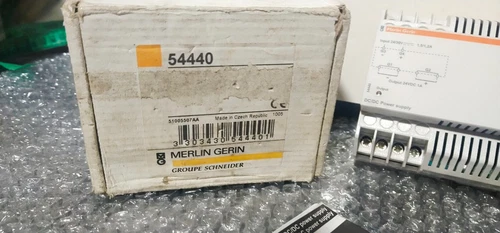 Schneider Merlin Green 24V DC/DC 54440 Module PLC DCS Transmitter Controller - Image 4