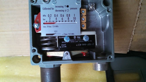 Trafag 900 Pressure Switch 0-10 / 0-16 Bar Sensor Transducer Transmitter - Image 3