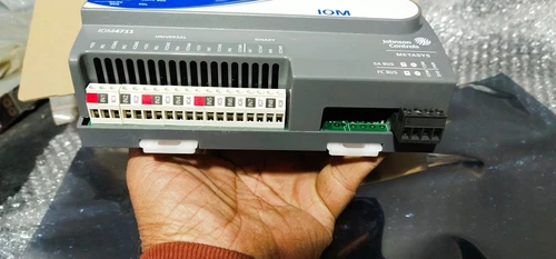 Johnson Controls Metasys MS-IOM4711-0 Input Output Module PLC DCS Transmitter - Image 4