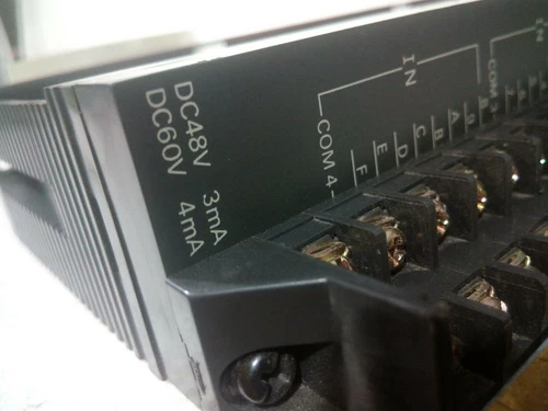 Mitsubishi AX81S2 Melsec Input Module PLC DCS Meter Transducer Transmitter - Image 4