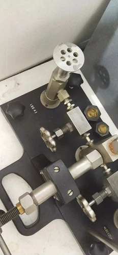 Barnet MK3 Dead Weight Calibrator Tester 8000PSI 400 Pressure Gauge Transmitter - Image 4