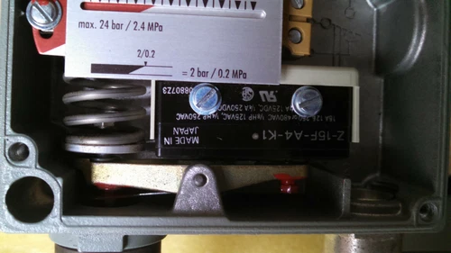 Trafag 900 Pressure Switch 0-10 / 0-16 Bar Sensor Transducer Transmitter - Image 4