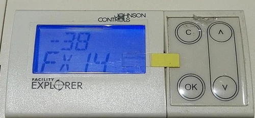 Johnson Controls LP-FX14D71-000C Field Controller PLC HVA Transmitter Transducer - Image 5