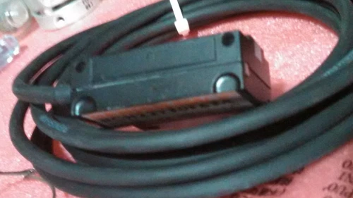 Renishaw RGH22Y30F63A Sensor Read Head PLC Controller Transducer Transmitter - Image 6