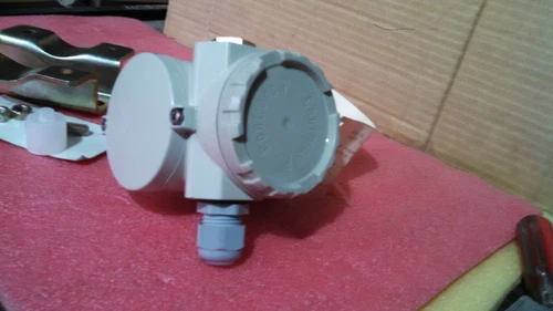 Schoppe & Faeser 2.5 Bar Gauge Pressure Transmitter AMD 230 Transducer Meter - Image 5