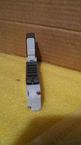 SMC VQC2300NR-5 VQC1200 Solenoid Valve 5-Port Transducer Transmitter Meter - Image 5