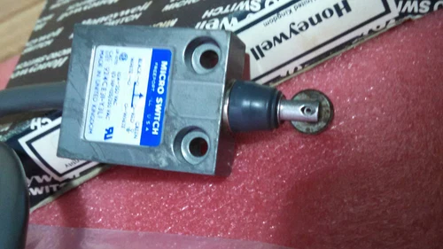 Honeywell BZV6 BZE7 DTE7 914CE1-6 Micro Limit Switch Transducer Transmitter - Image 7