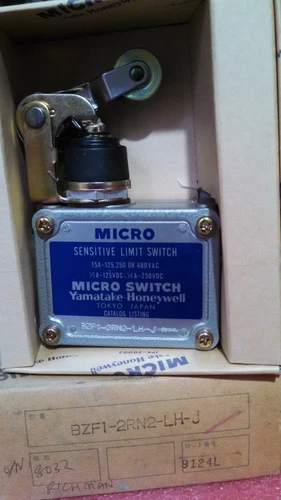 Yamatake BAF1-2RN2 BZF1 DTF2 GLAC01C ELS400B BZLN-RH15 Micro Limit Switch - Image 8