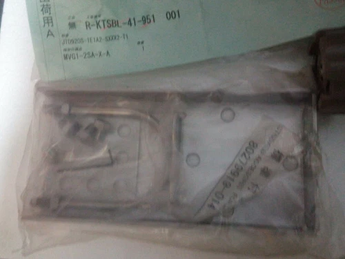 Yamatake Azbil JTD920 D/P 4-20mA SFN 3Way Valve Pressure Transmitter Transducer - Image 8