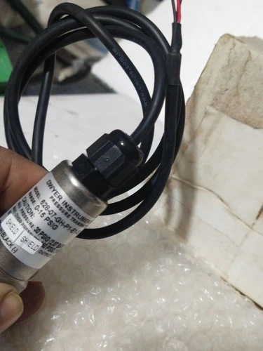 Dwyer 628 4-20mA 15PSIG 1/4 NPT Pressure Transducer Transmitter Controller - Image 8