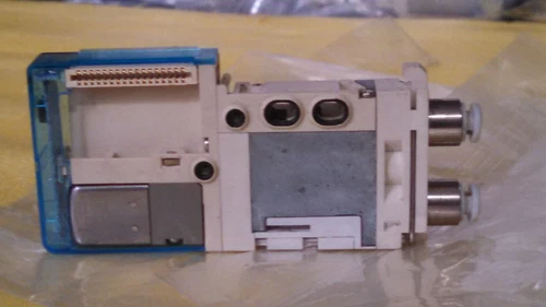 SMC SJ3260-6CUD-C4 SJ3160 12VDC Solenoid Valve Transducer Transmitter - Image 8