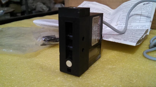 SMC ZSE3-0X-21L Vacuum Switch Valve Transducer Transmitter Meter Japan - Image 8