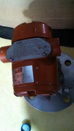 Yamatake Azbil GTX35F 3Psi 4-20mA Digital Pressure Transmitter Transducer Meter - Image 9